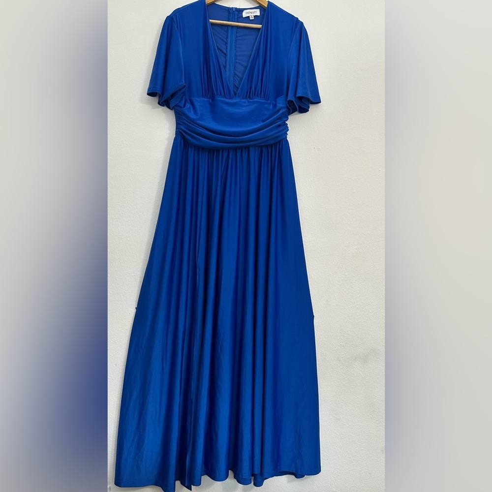 Royal Blue  Satin Maxi Gown with Plunge Neckline and Dolman Sleeves - Picture 8 of 16